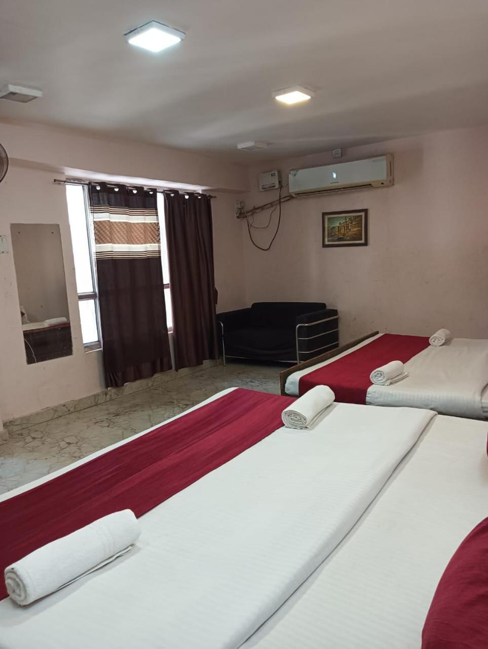 Shree Krishna Hotel Inn Varanasi Exterior foto